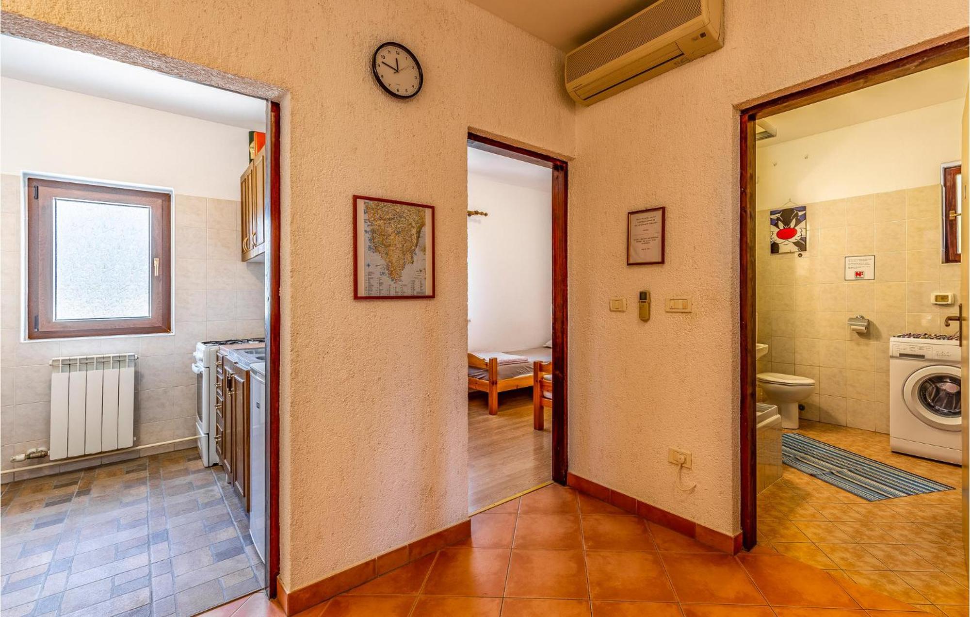 Gorgeous Apartment In Pula With Kitchen Εξωτερικό φωτογραφία
