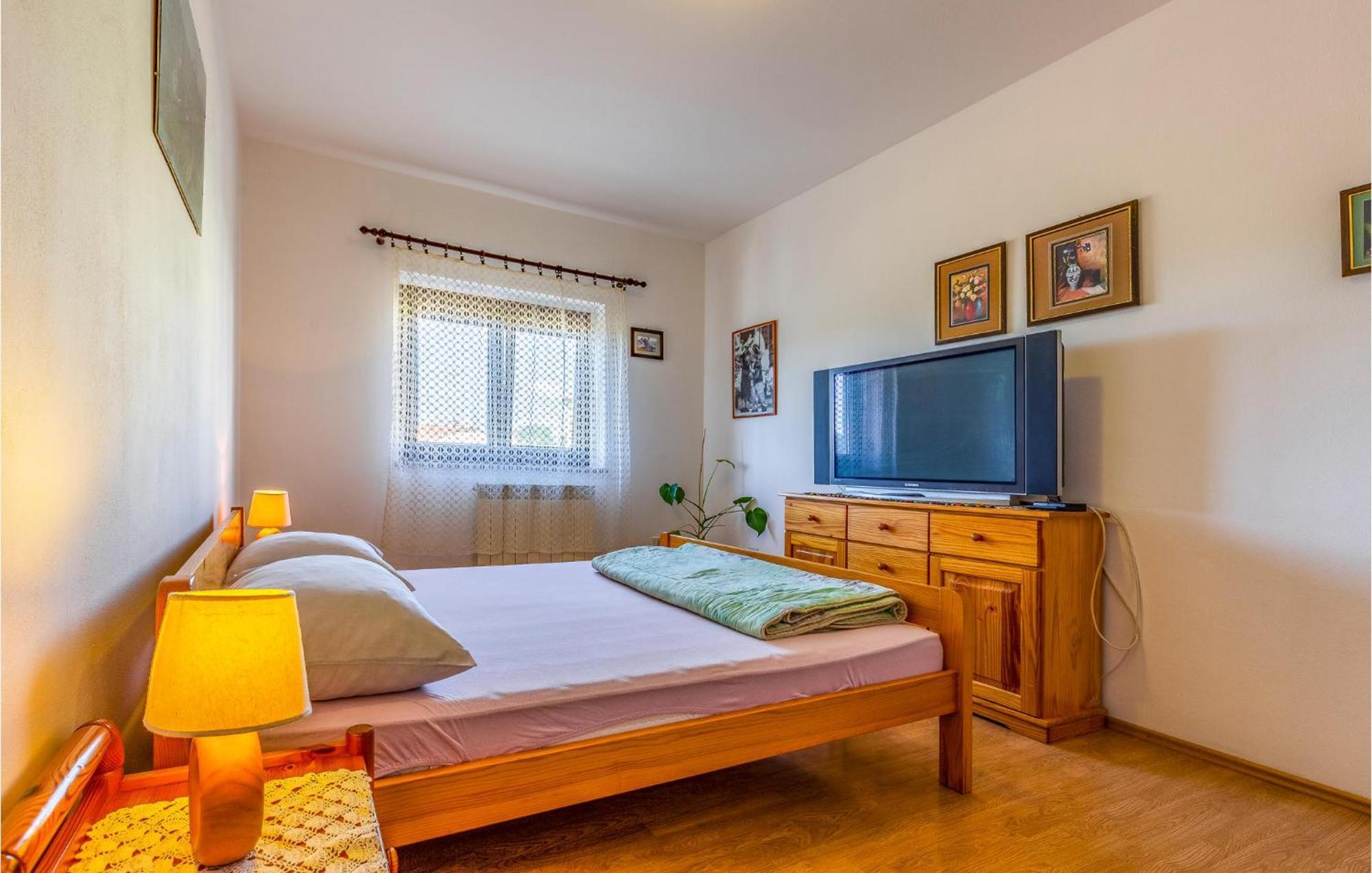 Gorgeous Apartment In Pula With Kitchen Εξωτερικό φωτογραφία